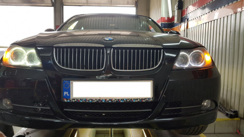 BMWklub.pl • Zobacz temat Wymiana żarówki w ringach e90