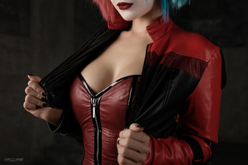 Irine-Meier-Harley-Quinn-1.jpg