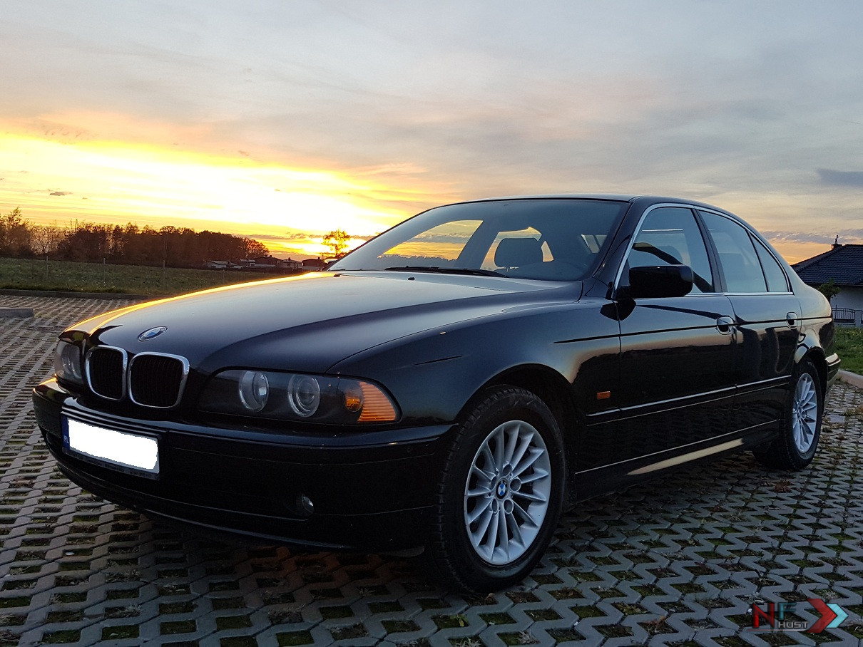 Bmw 475 black sapphire
