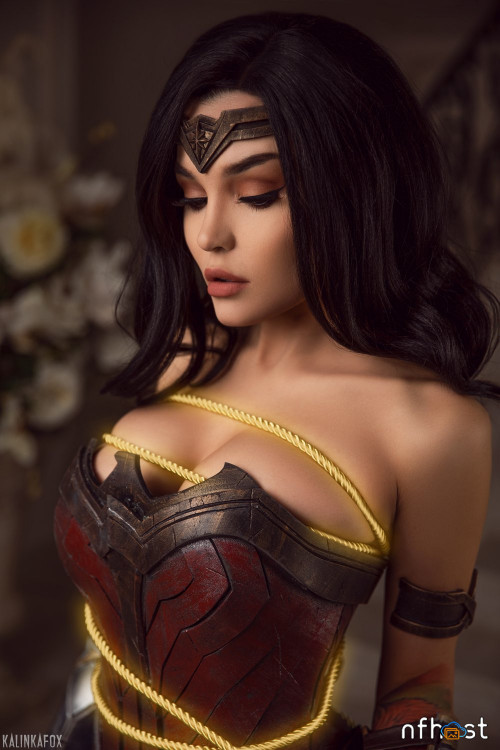 Kalinka Fox Wonder Woman (17)