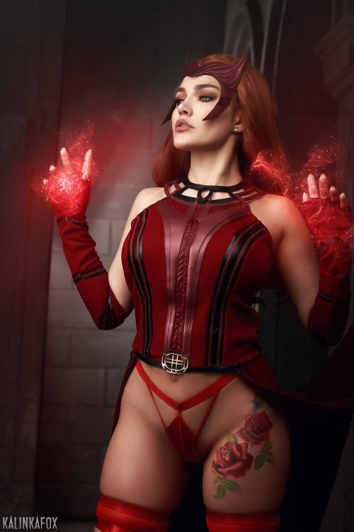 Kalinka-Fox---Scarlet-Witch-4.jpg