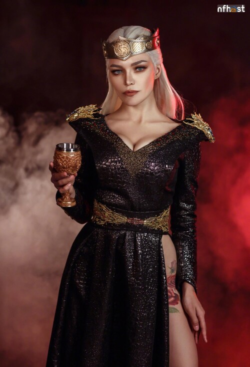 Kalinka-Fox---Rhaenyra-Targaryen-18.jpg