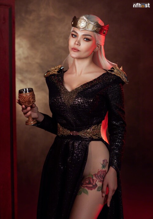 Kalinka-Fox---Rhaenyra-Targaryen-46.jpg