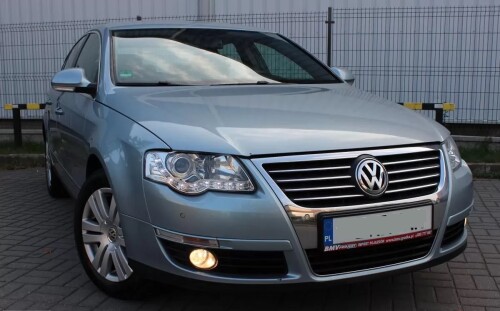 6109413_280398879_volkswagen-passat-b6-benzyna-2-0-highline-bardzo-bogate-wyposazenie_xlarge.jpg