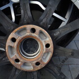 1464464bcf1b825888