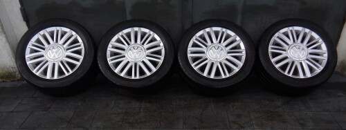 797c7e046d586f371.jpg