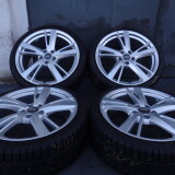 13732b88e89d5768f