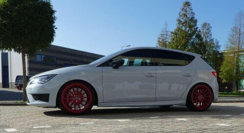 tec-speedwheels-velgen-19-inch-red-as2-winterbanden-winterset-hoogendoornwheels-zuidland-0181-451347-seat-leon-cupra-1540296705.jpg